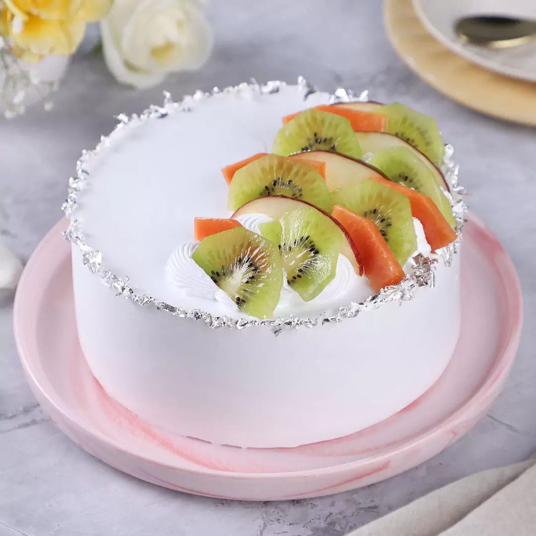 Sugarless Kiwi Punch Cake