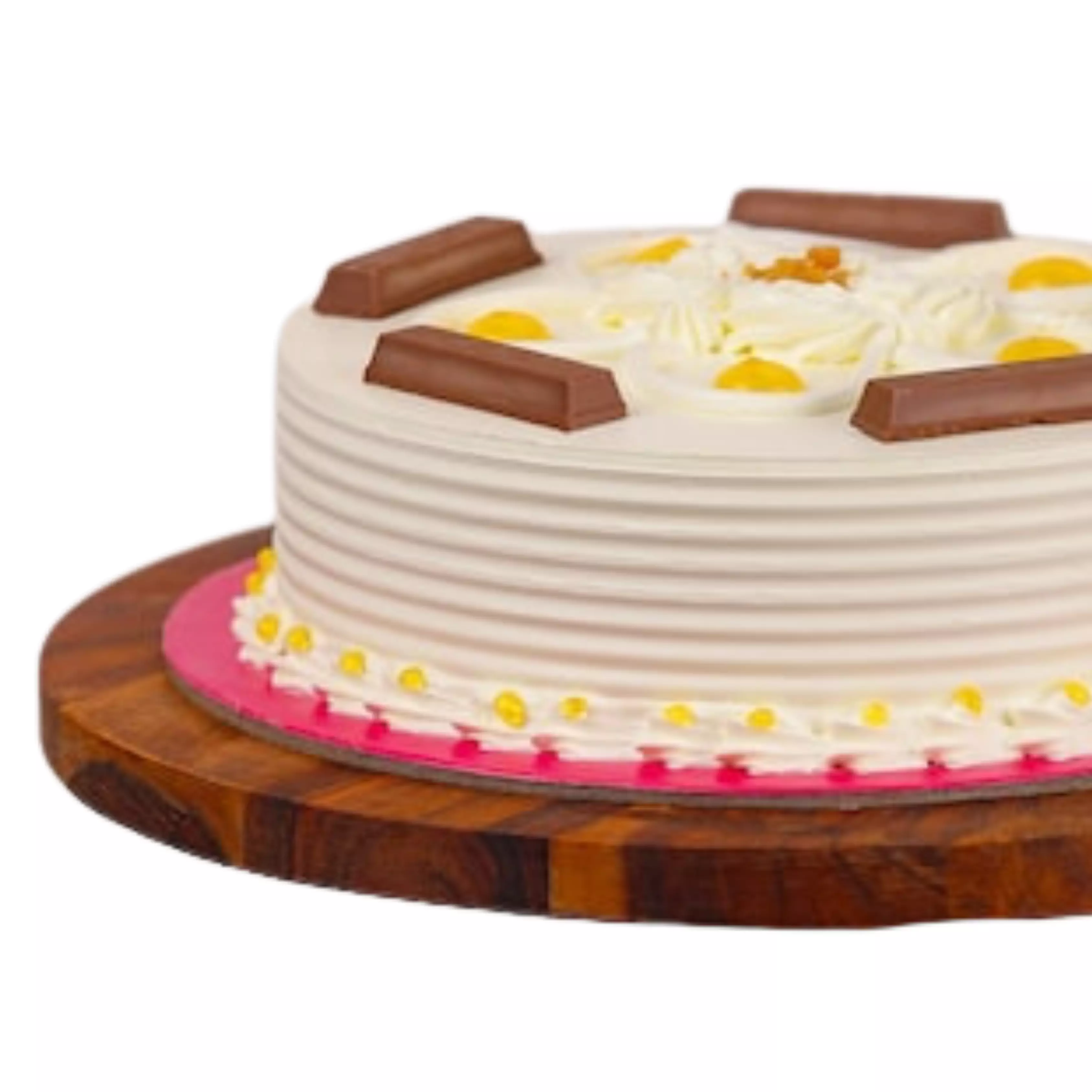 KitKat Butterscotch Cake